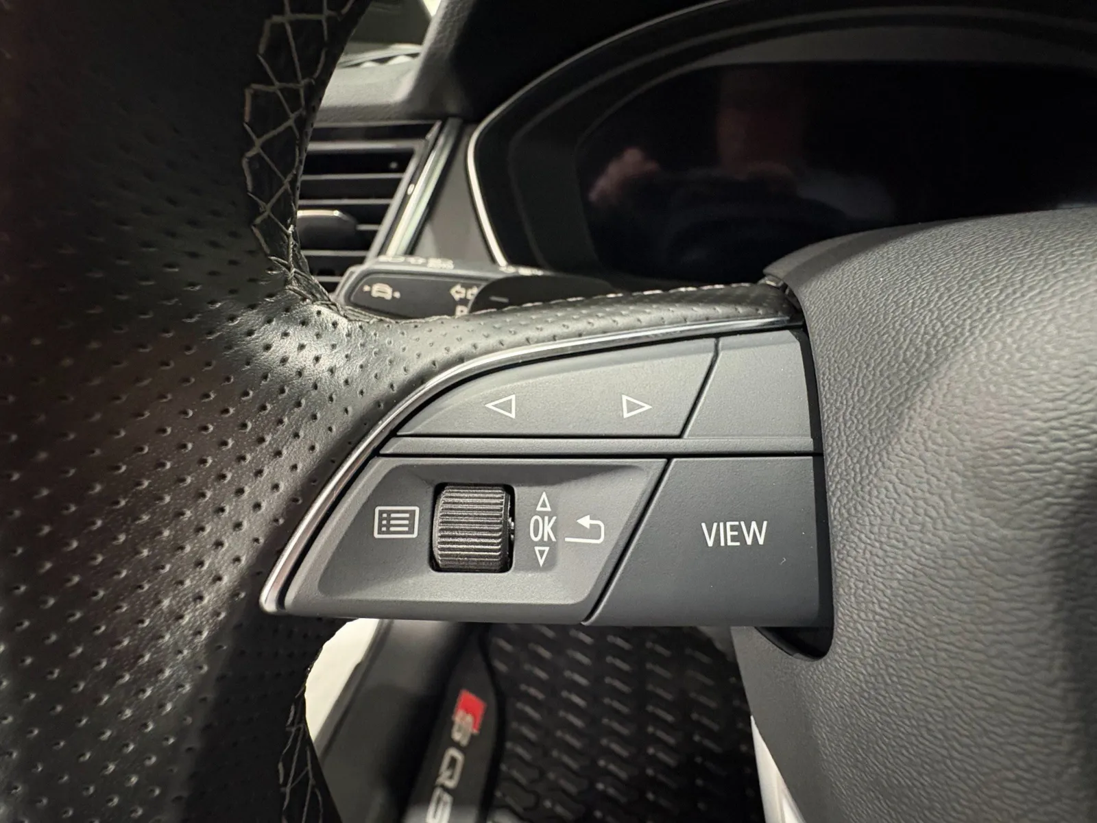 2023 Audi SQ5 Premium Plus - Photo 14
