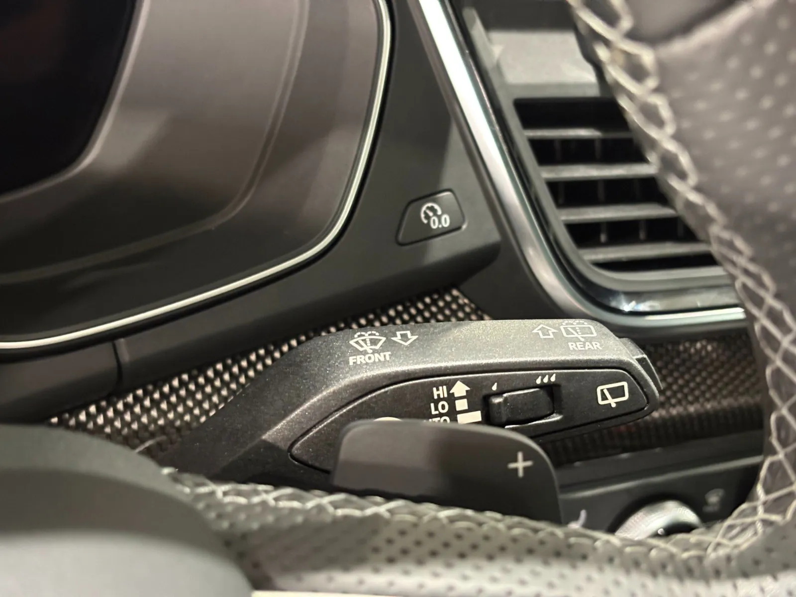 2023 Audi SQ5 Premium Plus - Photo 18