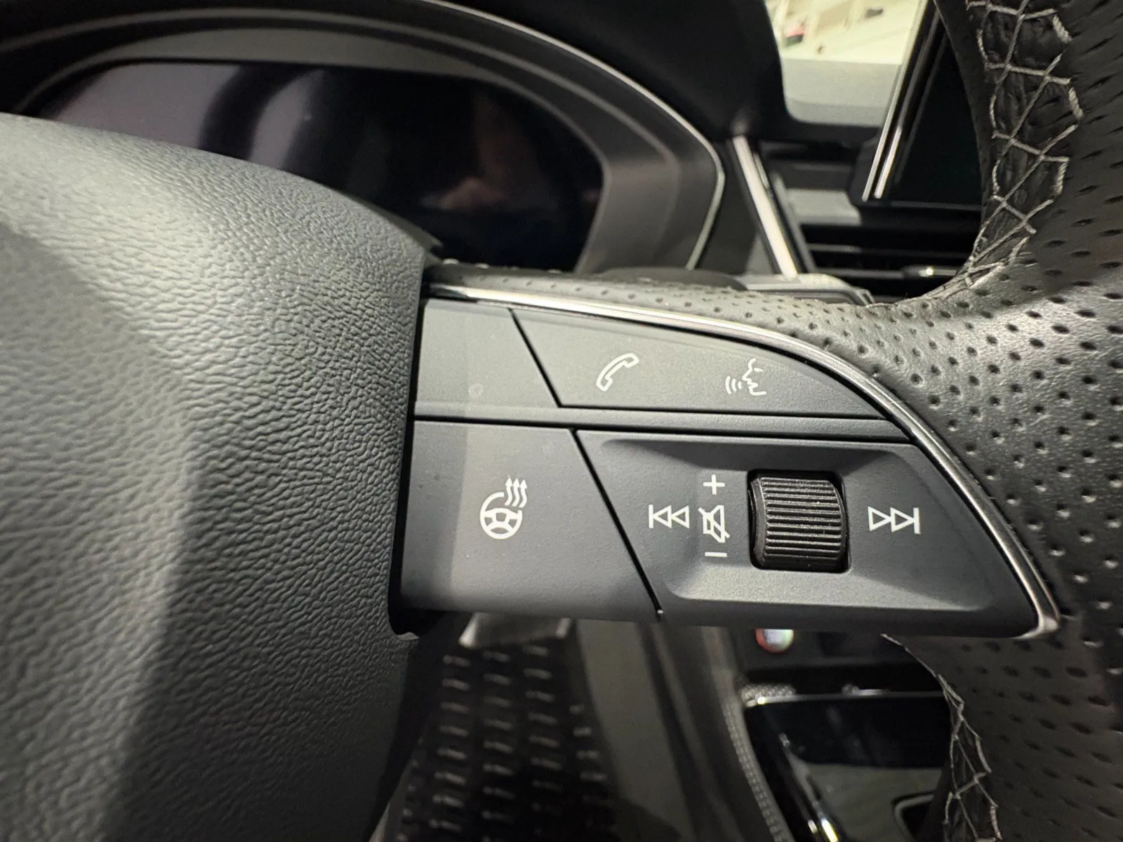 2023 Audi SQ5 Premium Plus - Photo 15