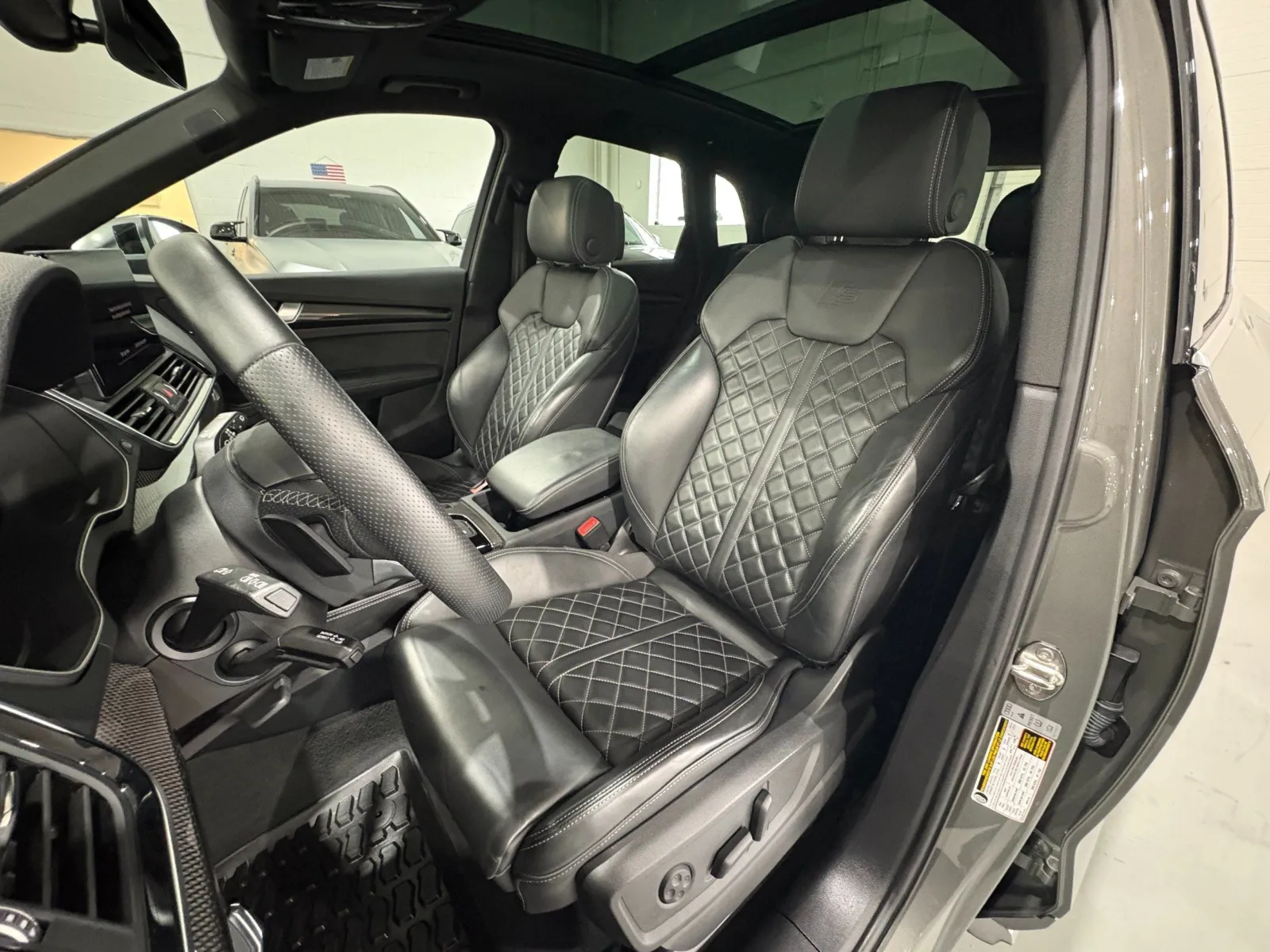 2023 Audi SQ5 Premium Plus - Photo 9