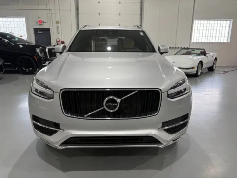 Photos of 2017 Volvo XC90 T6 Momentum for sale in Troy, MI at 8-11 Motor Group, Inc.