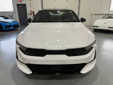 Photos of 2022 Kia K5 GT for sale in Troy, MI at 8-11 Motor Group, Inc.
