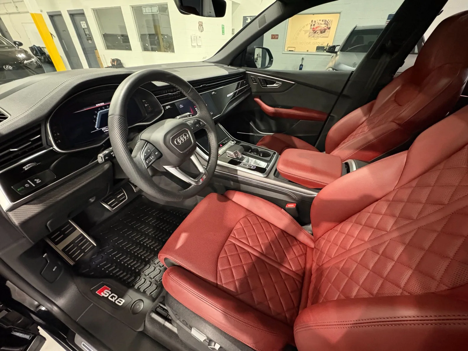 2026 Audi SQ8 Prestige - Photo 10