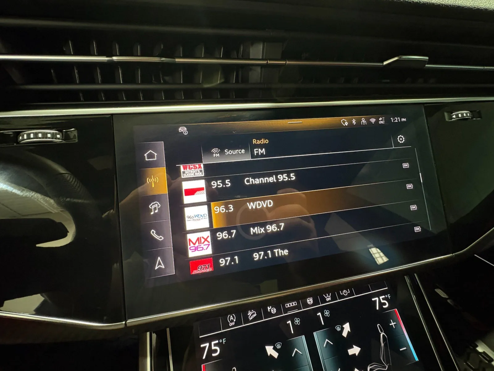 2026 Audi SQ8 Prestige - Photo 23