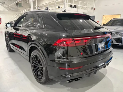 More photos of 2026 Audi SQ8 Prestige TFSI quattro Tiptronic at 8-11 Motor Group, Inc., MI