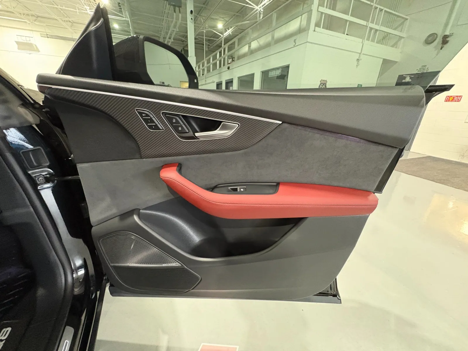 2026 Audi SQ8 Prestige - Photo 54