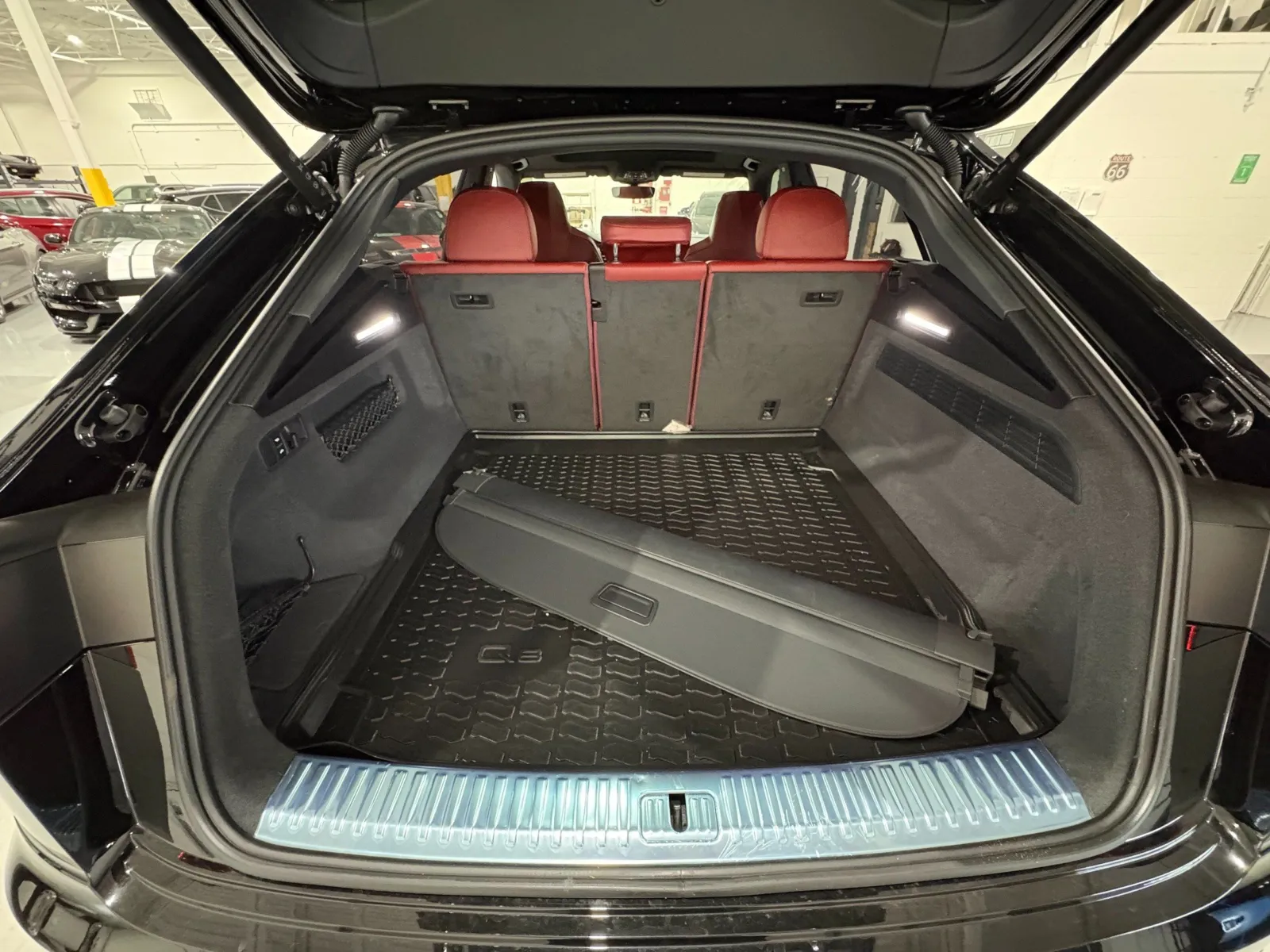 2026 Audi SQ8 Prestige - Photo 48