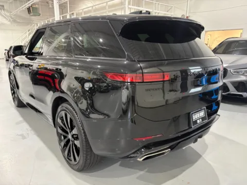 More photos of 2024 Land Rover Range Rover Sport Dynamic SE at 8-11 Motor Group, Inc., MI