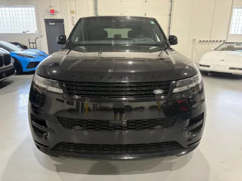 Photos of 2024 Land Rover Range Rover Sport Dynamic SE for sale in Troy, MI at 8-11 Motor Group, Inc.