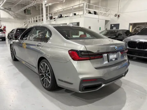 More photos of 2020 BMW 750i xDrive at 8-11 Motor Group, Inc., MI
