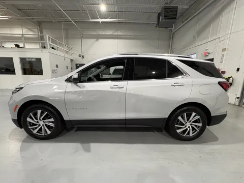 More photos of 2022 Chevrolet Equinox AWD Premier at 8-11 Motor Group, Inc., MI