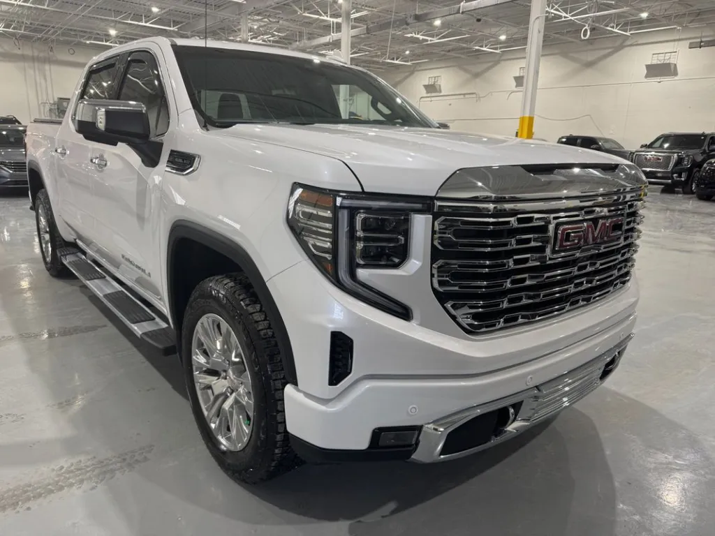 2024 GMC Sierra 1500 Denali for sale in Troy, MI