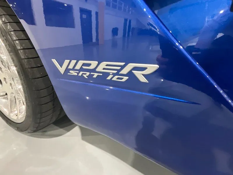 2006 Dodge Viper SRT-10 - Photo 29