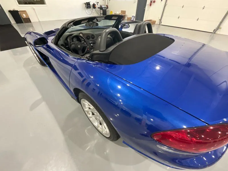 2006 Dodge Viper SRT-10 - Photo 10