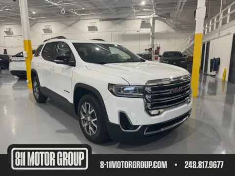 White 2022 GMC Acadia SLT for sale in Troy, MI