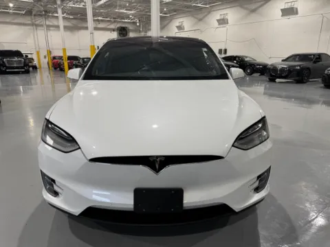 Photos of 2020 Tesla Model X Long Range Plus for sale in Troy, MI at 8-11 Motor Group, Inc.