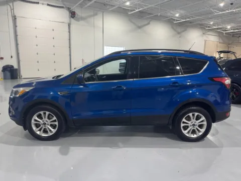 More photos of 2018 Ford Escape SE at 8-11 Motor Group, Inc., MI