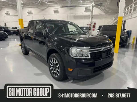 Black 2023 Ford Maverick Lariat for sale in Troy, MI