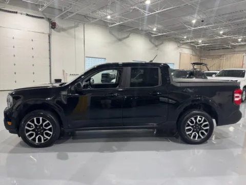 More photos of 2023 Ford Maverick Lariat at 8-11 Motor Group, Inc., MI