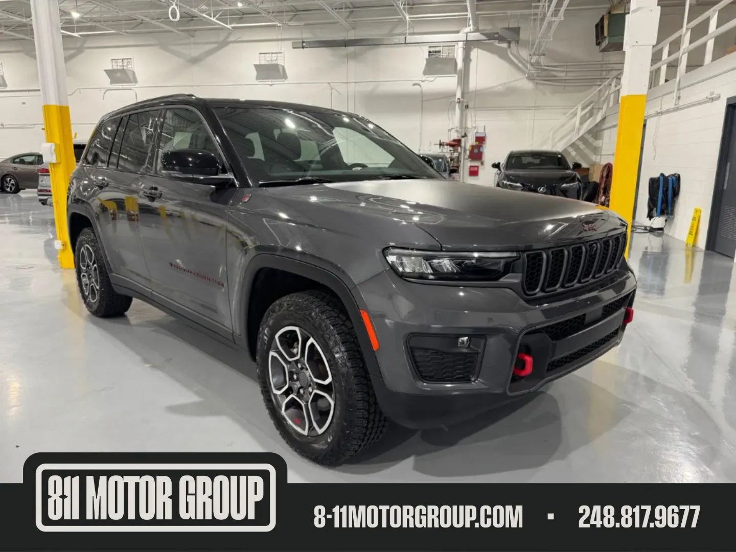 Gray 2022 Jeep Grand Cherokee Trailhawk for sale in Troy, MI