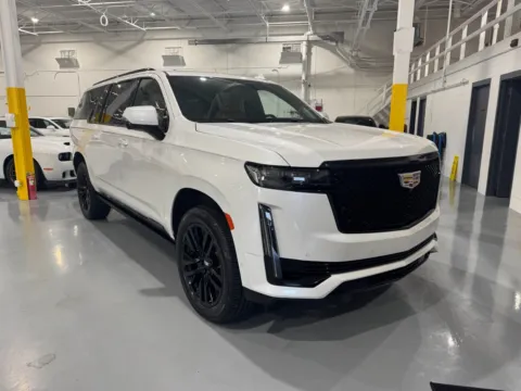 White 2022 Cadillac Escalade ESV Sport for sale in Troy, MI