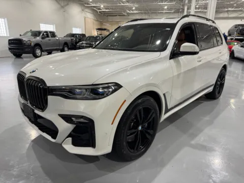 Another view of 2022 BMW X7 M50i for sale in Troy, MI at 8-11 Motor Group, Inc.