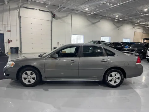More photos of 2009 Chevrolet Impala LT at 8-11 Motor Group, Inc., MI