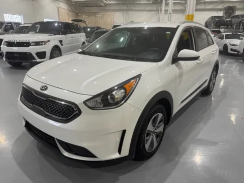 Another view of 2019 Kia Niro LX for sale in Troy, MI at 8-11 Motor Group, Inc.