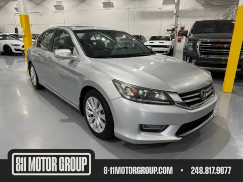 Silver 2013 Honda Accord EX-L for sale in Troy, MI