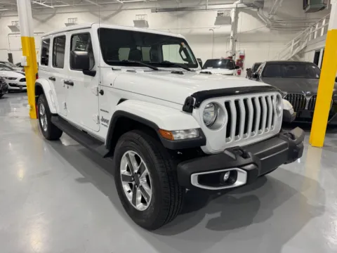 White 2018 Jeep Wrangler Unlimited Sahara for sale in Troy, MI