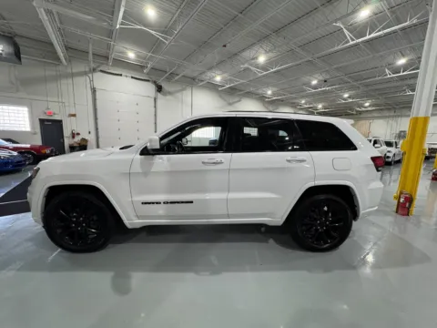 More photos of 2020 Jeep Grand Cherokee Altitude at 8-11 Motor Group, Inc., MI