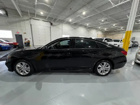 More photos of 2018 Honda Accord LX at 8-11 Motor Group, Inc., MI