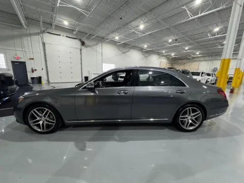 More photos of 2017 Mercedes-Benz S-Class S 550 4MATIC at 8-11 Motor Group, Inc., MI