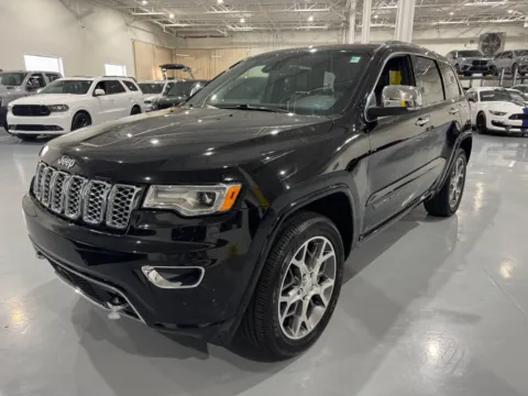 Another view of 2021 Jeep Grand Cherokee Overland for sale in Troy, MI at 8-11 Motor Group, Inc.