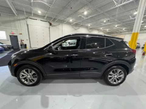 More photos of 2021 Buick Encore GX Essence at 8-11 Motor Group, Inc., MI