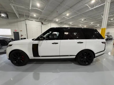 More photos of 2019 Land Rover Range Rover HSE at 8-11 Motor Group, Inc., MI