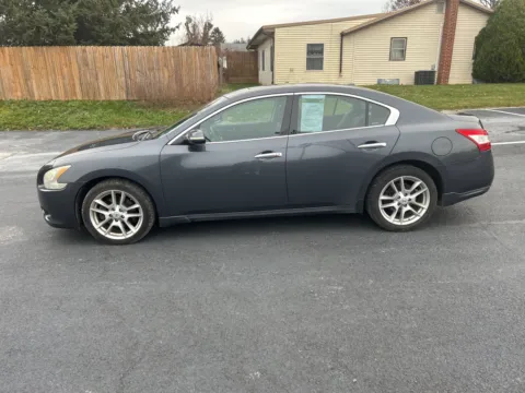 Photos of 2010 Nissan Maxima 3.5 SV for sale in Chambersburg, PA at Kyner's Auto Sales, Inc.