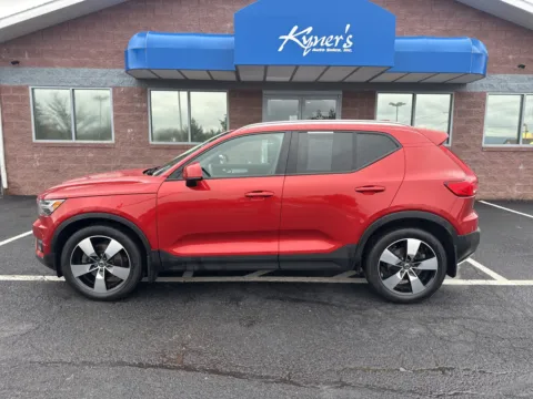 Another view of 2019 Volvo XC40 Momentum for sale in Chambersburg, PA at Kyner's Auto Sales, Inc.