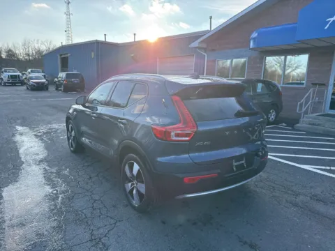More photos of 2021 Volvo XC40 Momentum at Kyner's Auto Sales, Inc., PA