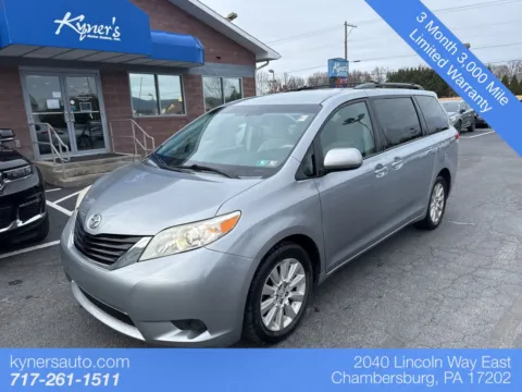 Silver 2013 Toyota Sienna LE for sale in Chambersburg, PA