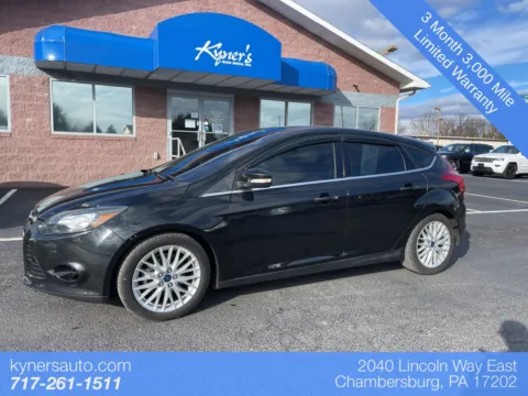 Black 2014 Ford Focus Titanium for sale in Chambersburg, PA