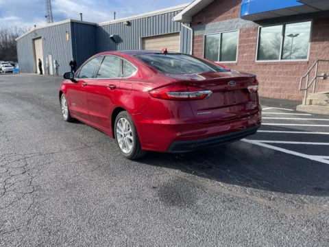 More photos of 2019 Ford Fusion Hybrid SE at Kyner's Auto Sales, Inc., PA