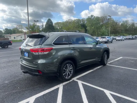 More photos of 2017 Toyota Highlander XLE at Kyner's Auto Sales, Inc., PA
