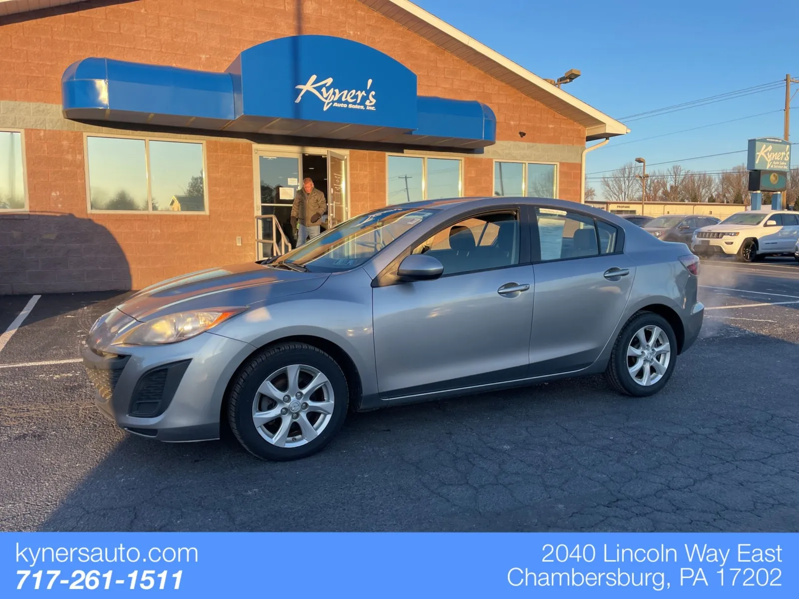 2011 Mazda MAZDA3 i Touring's photo