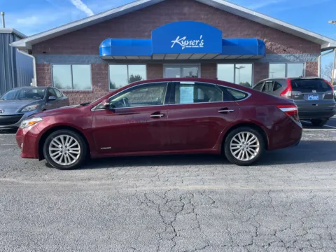 Another view of 2015 Toyota Avalon Hybrid Limited for sale in Chambersburg, PA at Kyner's Auto Sales, Inc.