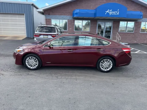 Another view of 2015 Toyota Avalon Hybrid Limited for sale in Chambersburg, PA at Kyner's Auto Sales, Inc.
