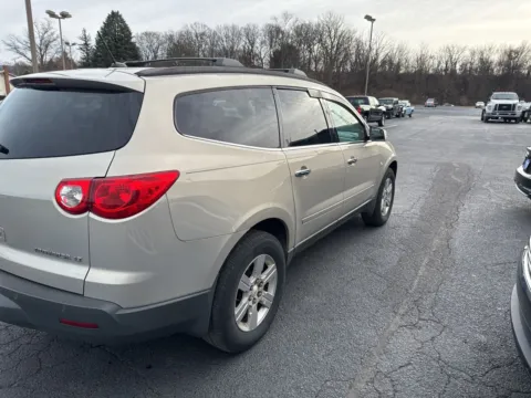 More photos of 2010 Chevrolet Traverse 2LT at Kyner's Auto Sales, Inc., PA