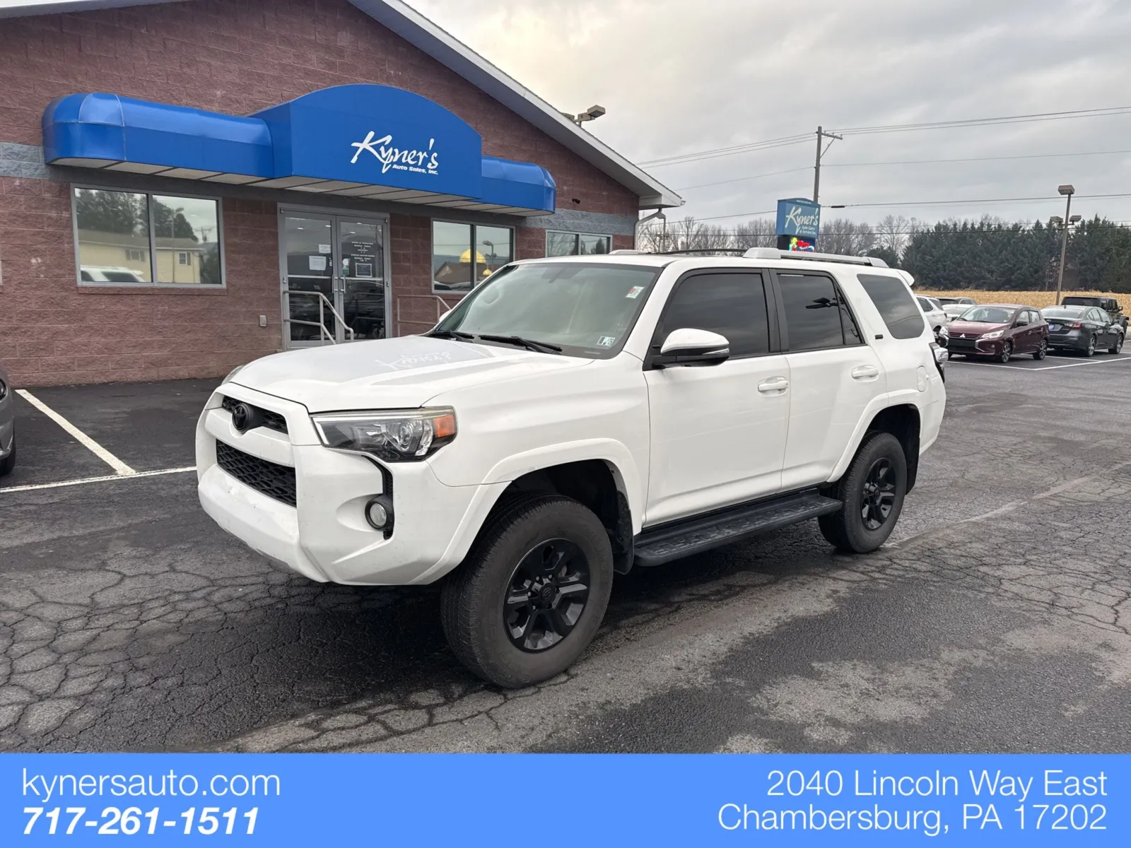 2014 Toyota 4Runner SR5's photo