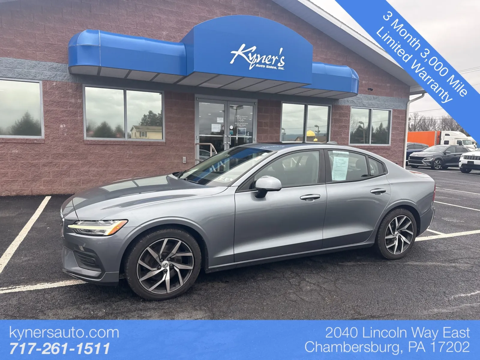 2020 Volvo S60 Momentum's photo