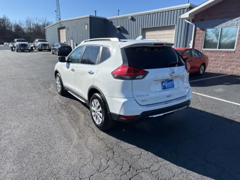 More photos of 2017 Nissan Rogue S at Kyner's Auto Sales, Inc., PA